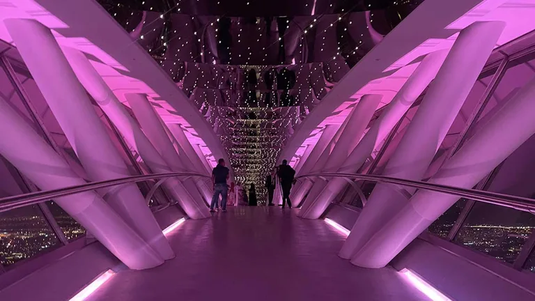Kingdom Centre Sky Bridge